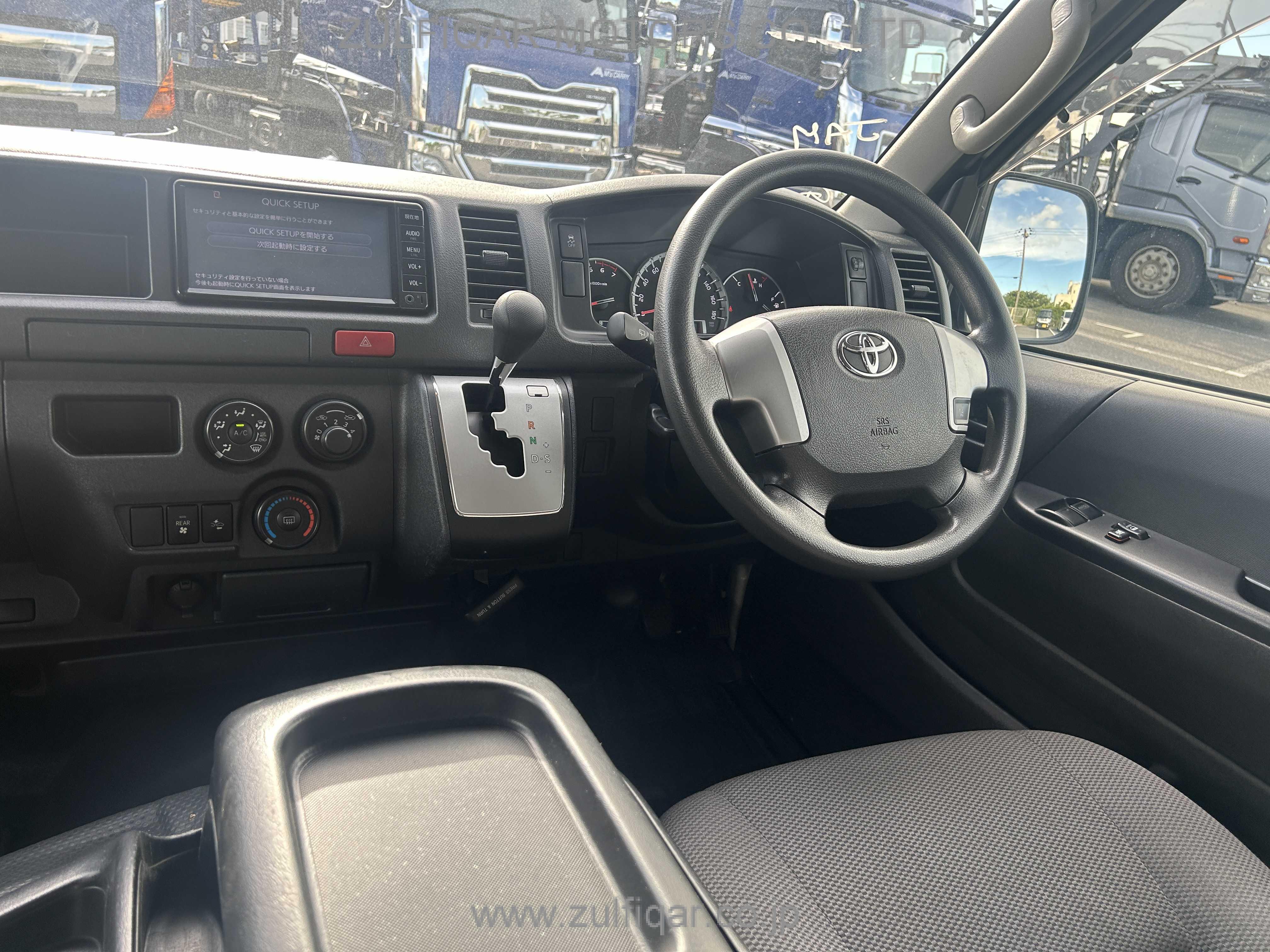 TOYOTA HIACE WAGON 2018 Image 11