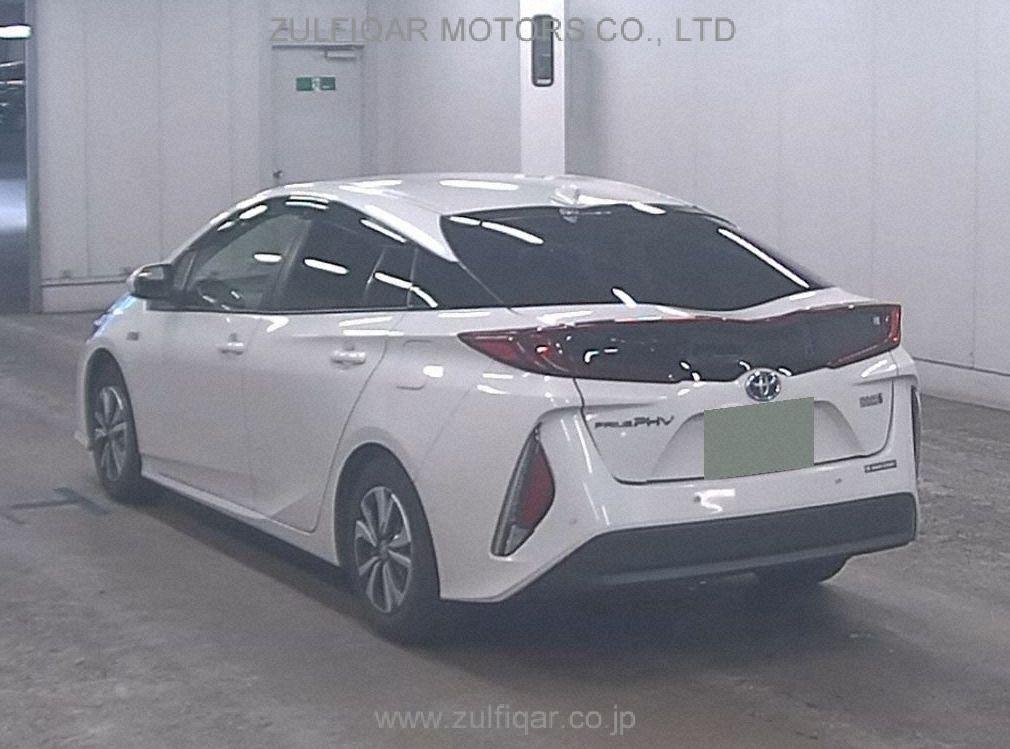 TOYOTA PRIUS PHV 2020 Image 2