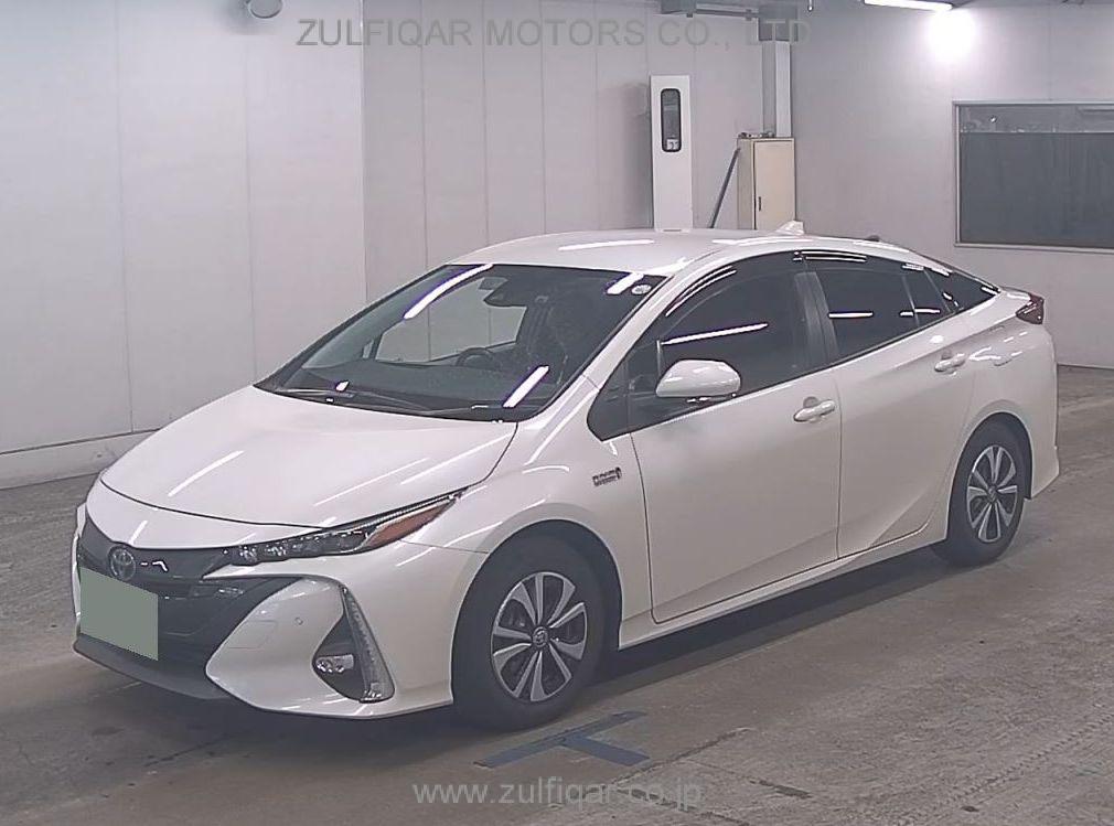 TOYOTA PRIUS PHV 2020 Image 4