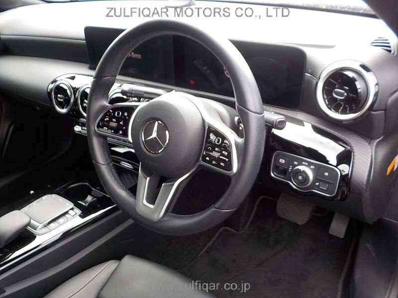 MERCEDES BENZ A CLASS 2021 Image 7