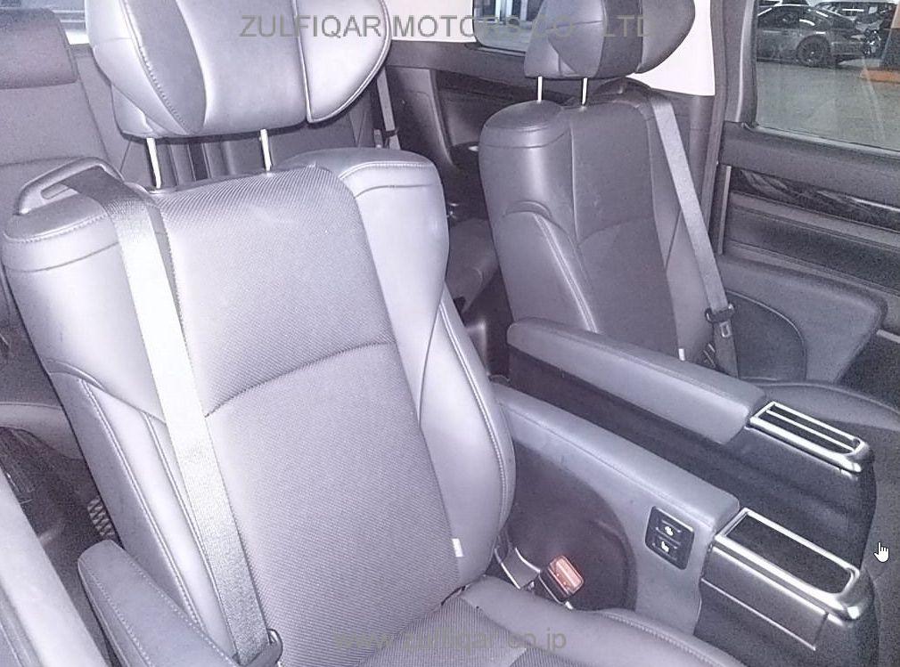 TOYOTA ALPHARD 2021 Image 6