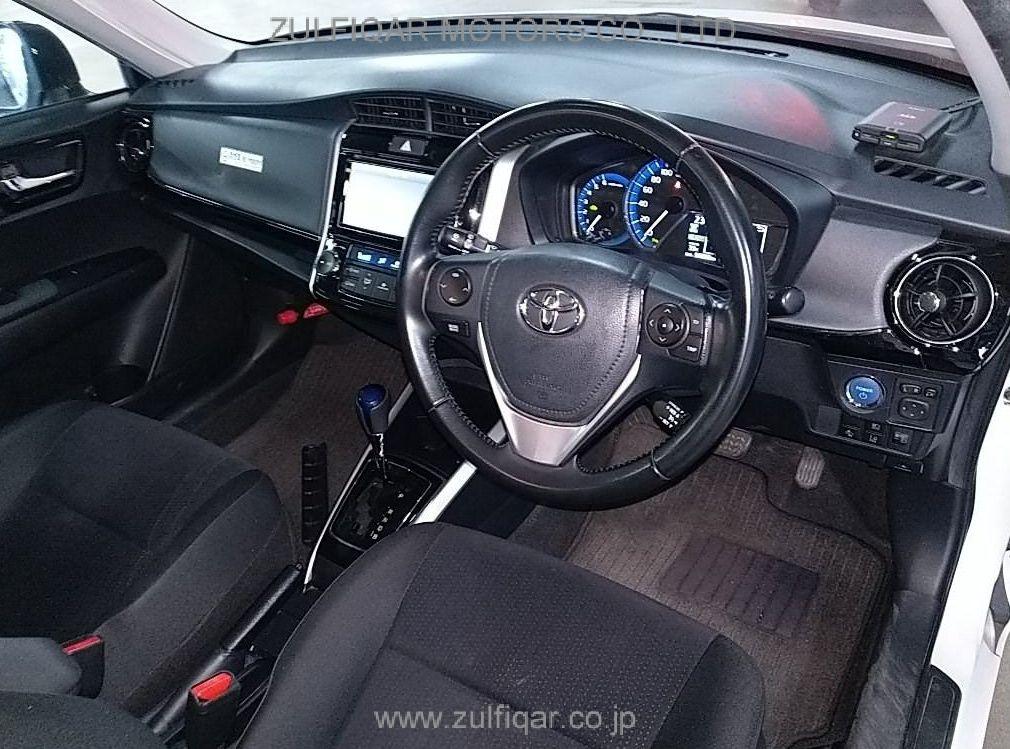 TOYOTA COROLLA FIELDER 2018 Image 3