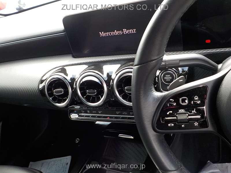 MERCEDES BENZ A CLASS 2020 Image 23