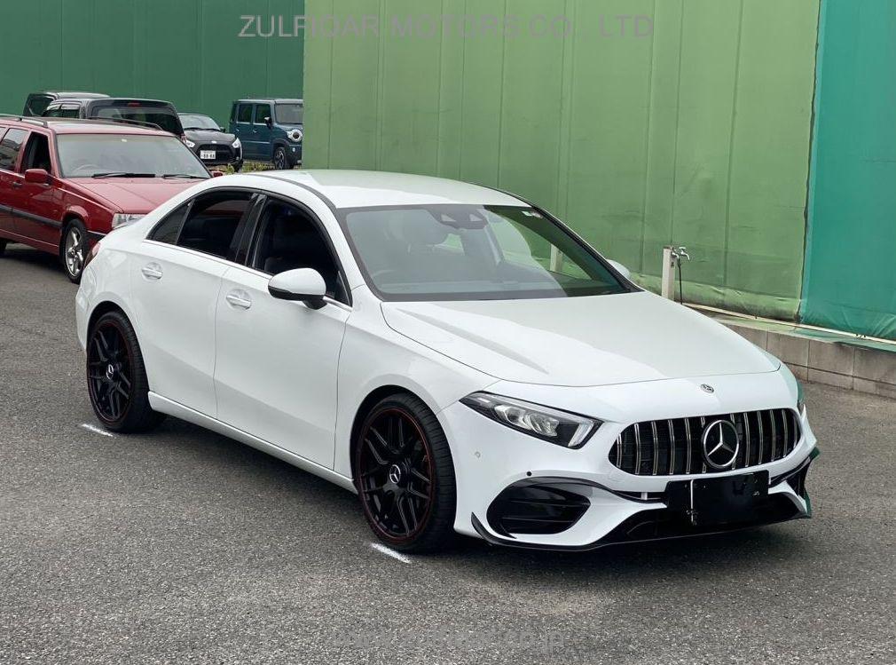 MERCEDES BENZ A CLASS 2020 Image 8