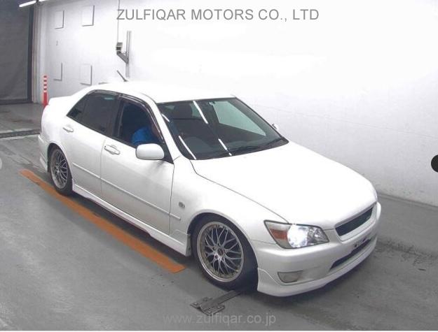 TOYOTA ALTEZZA 2000 Image 1