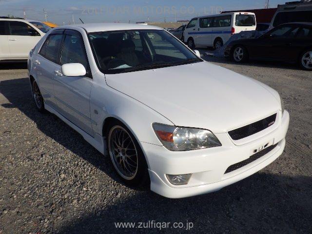 TOYOTA ALTEZZA 2000 Image 7