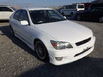 TOYOTA ALTEZZA 2000 Image 1