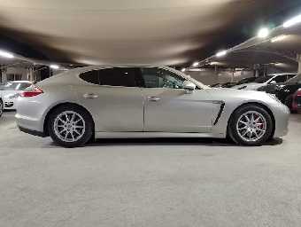 PORSCHE PANAMERA 2010 Image 12