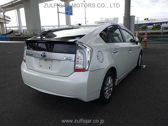 TOYOTA PRIUS PHV 2014 Image 27