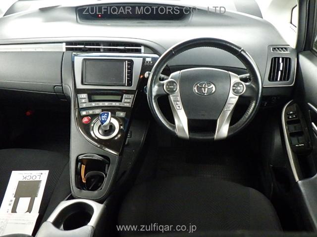 TOYOTA PRIUS PHV 2014 Image 30