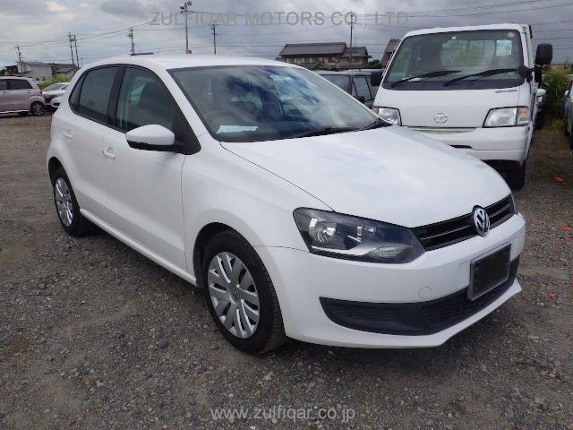 VOLKSWAGEN POLO 2013 Image 7