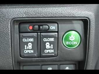 HONDA ODYSSEY HYBRID 2016 Image 9