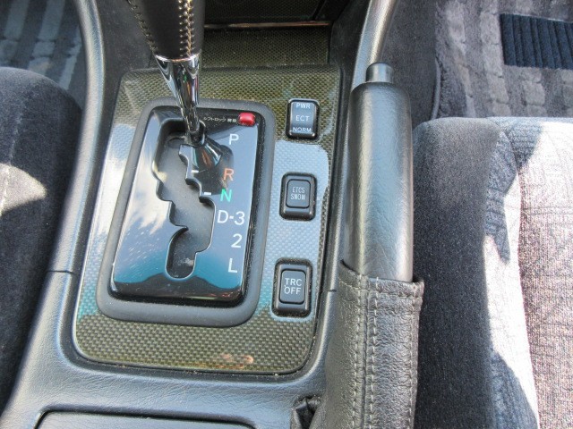 TOYOTA CHASER 2000 Image 21