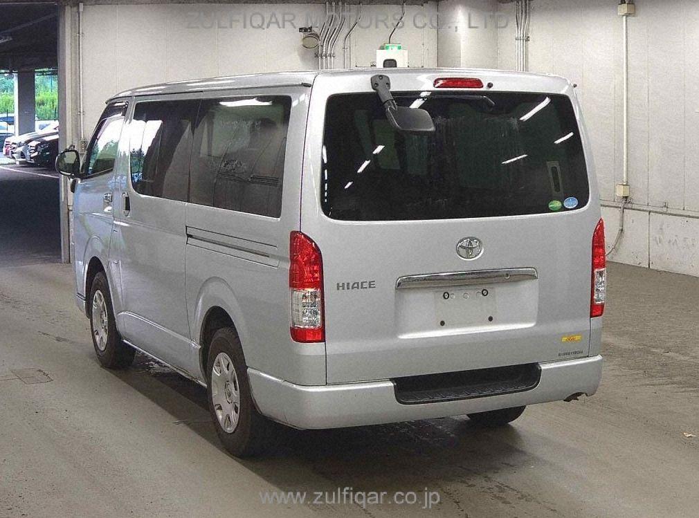 TOYOTA HIACE 2018 Image 2