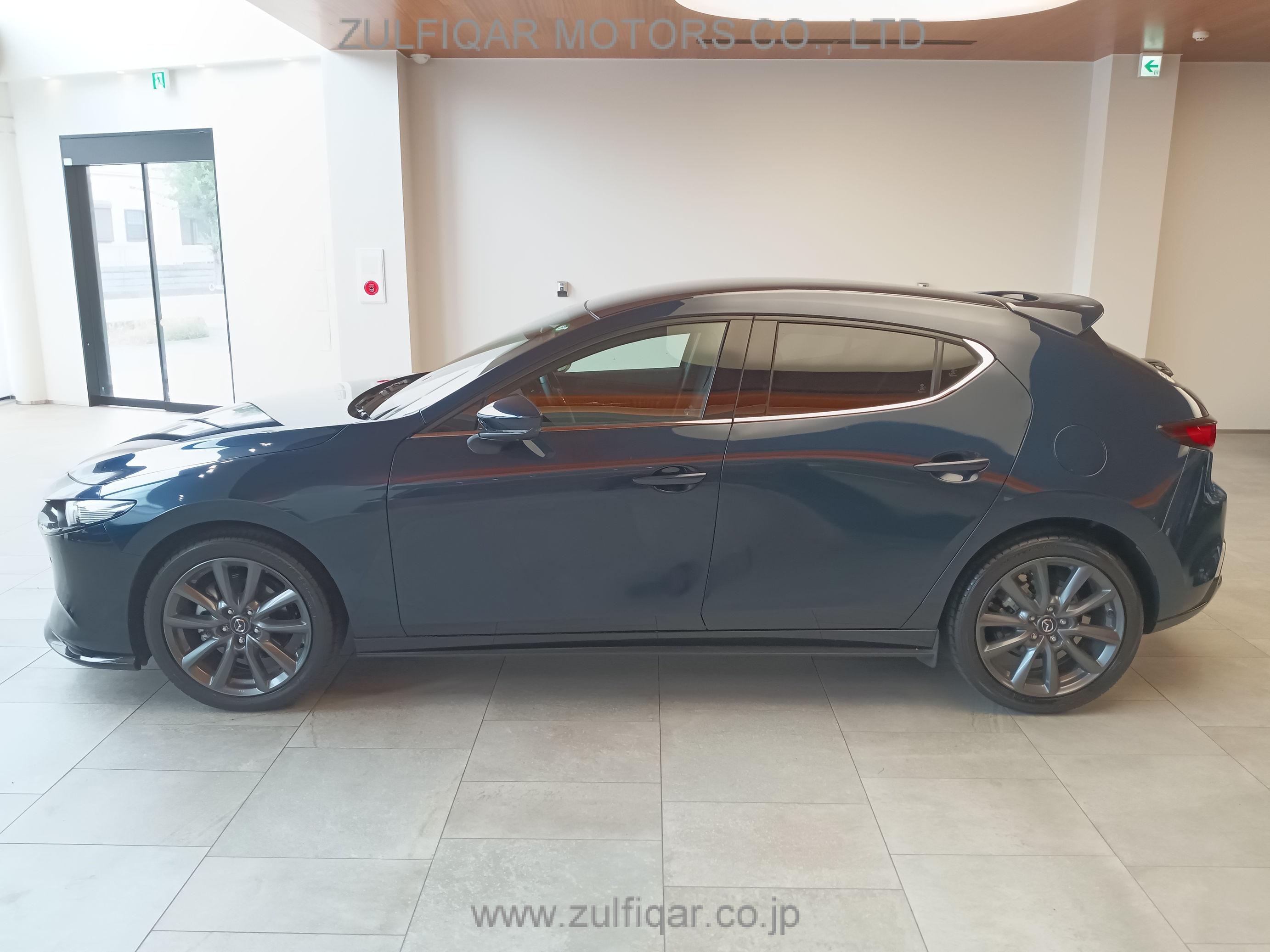 MAZDA MAZDA3 FASTBACK 2024 Image 12