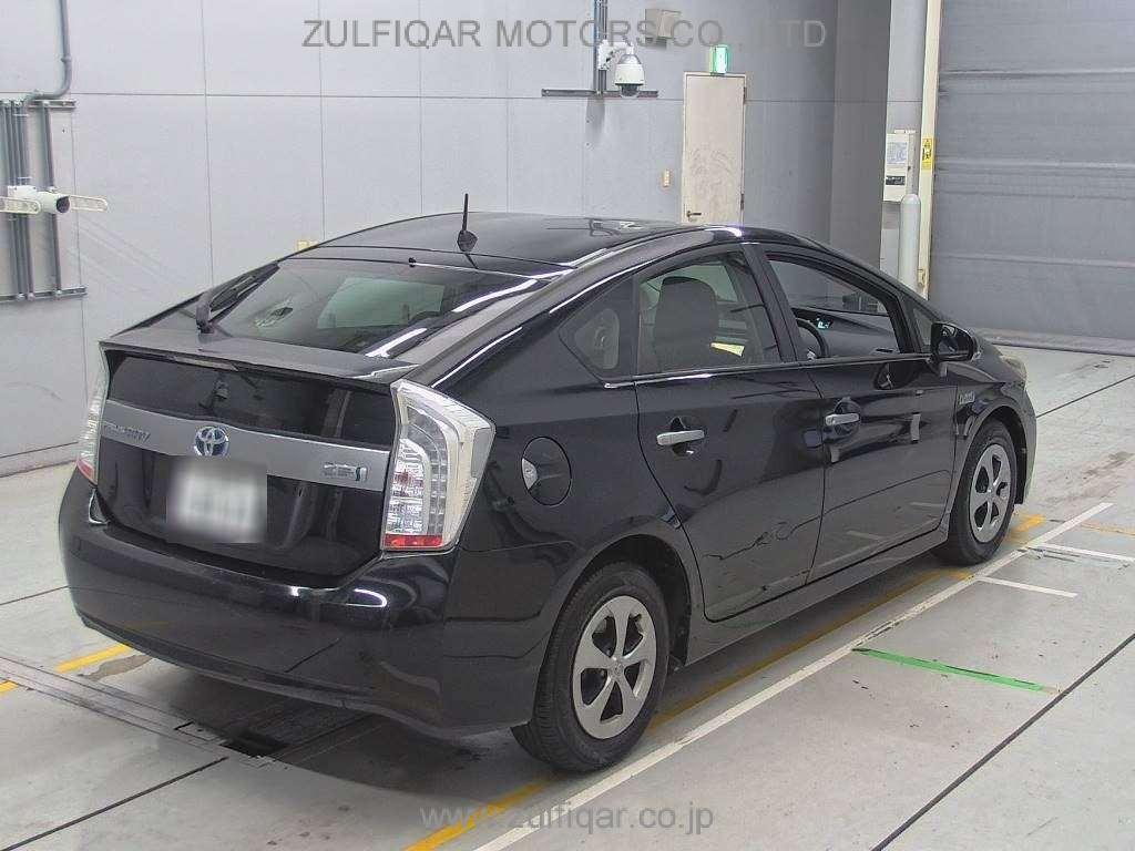 TOYOTA PRIUS PHV 2012 Image 2