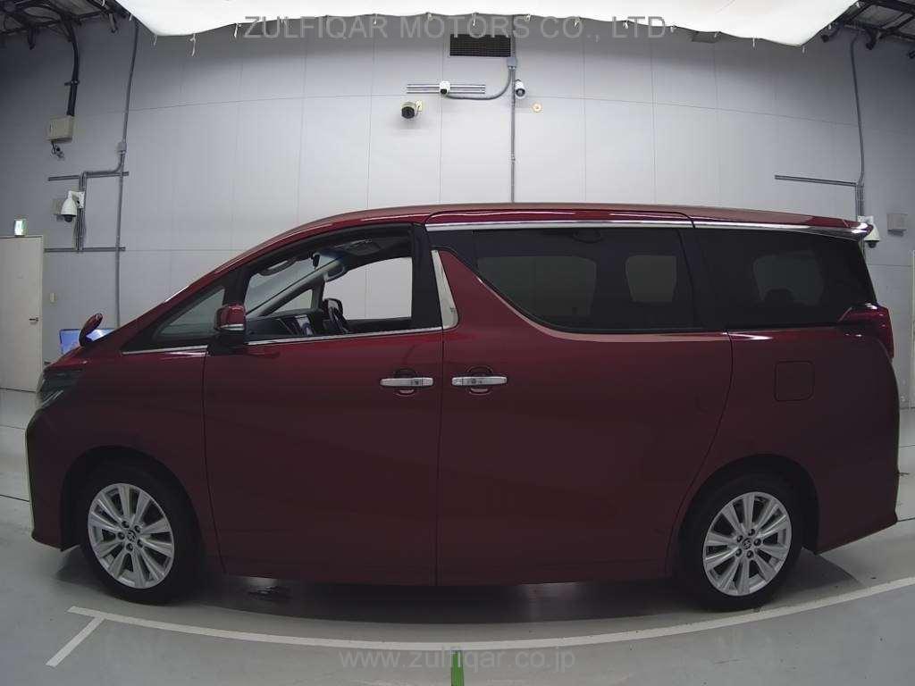 TOYOTA ALPHARD 2022 Image 4