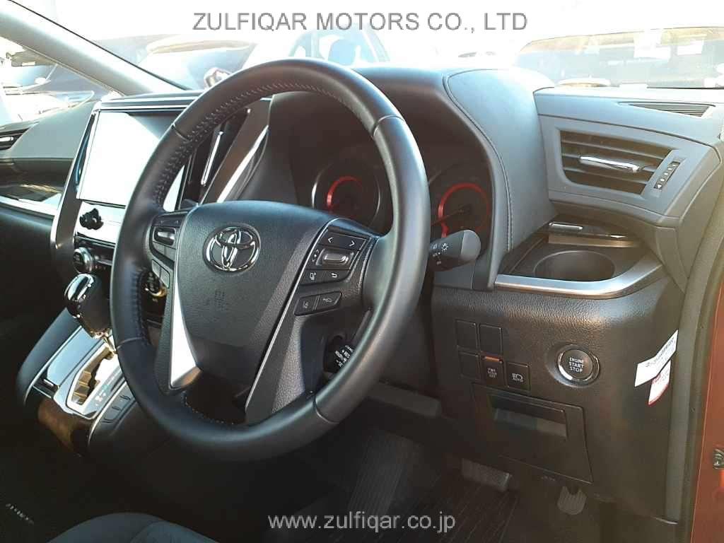 TOYOTA ALPHARD 2022 Image 7