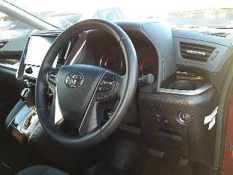 TOYOTA ALPHARD 2022 Image 7