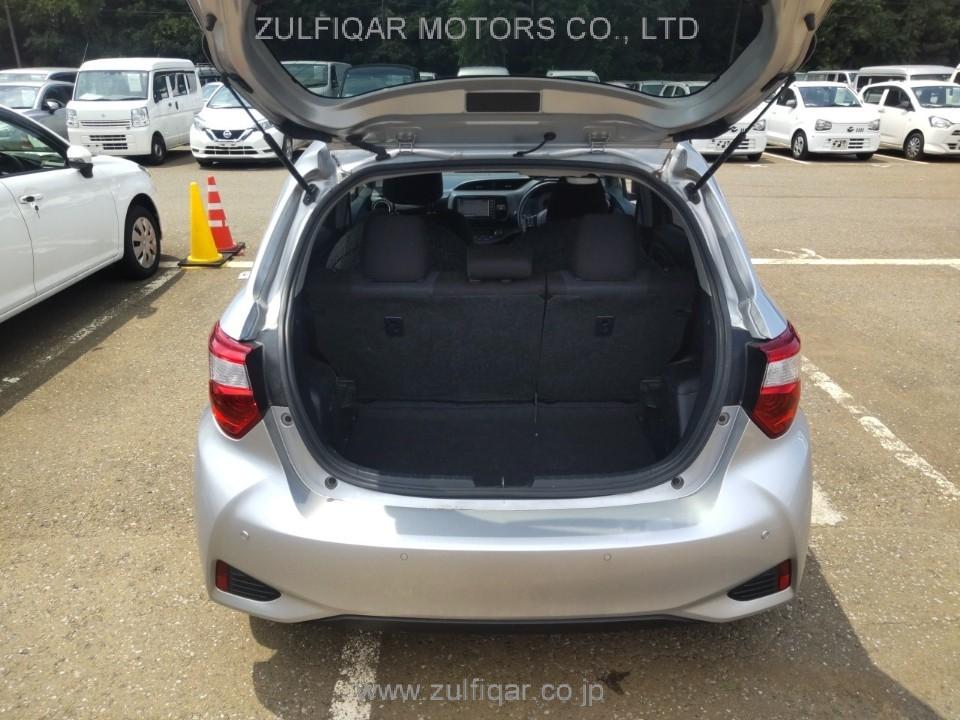 TOYOTA VITZ 2019 Image 7