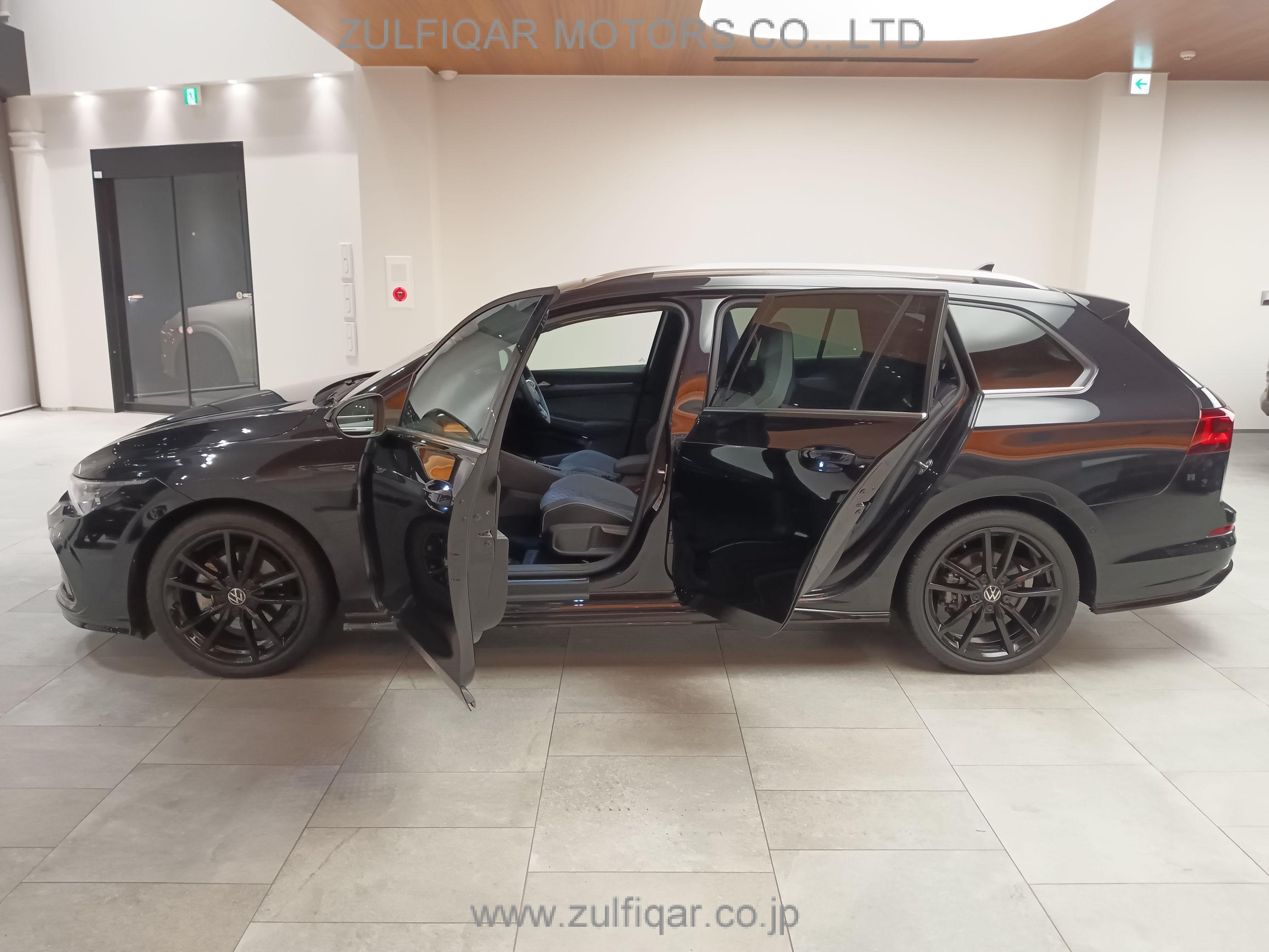 VOLKSWAGEN GOLF VARIANT 2022 Image 11