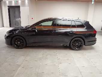VOLKSWAGEN GOLF VARIANT 2022 Image 12