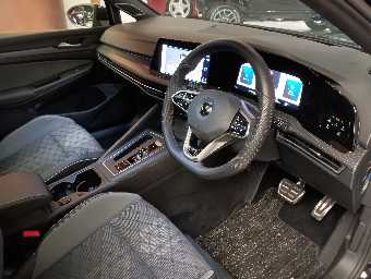 VOLKSWAGEN GOLF VARIANT 2022 Image 19