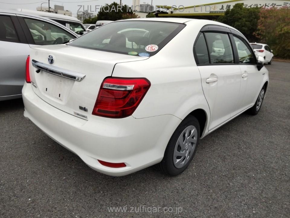 TOYOTA COROLLA AXIO 2018 Image 2