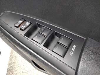 TOYOTA COROLLA AXIO 2018 Image 13