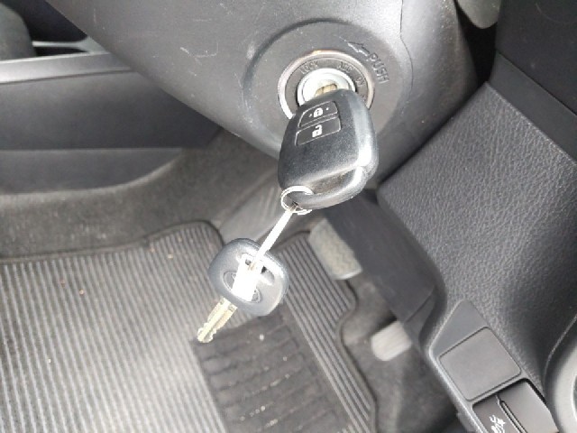 TOYOTA COROLLA AXIO 2018 Image 20