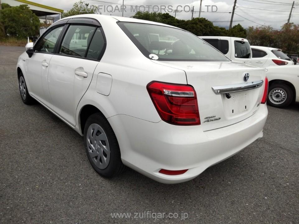 TOYOTA COROLLA AXIO 2018 Image 4