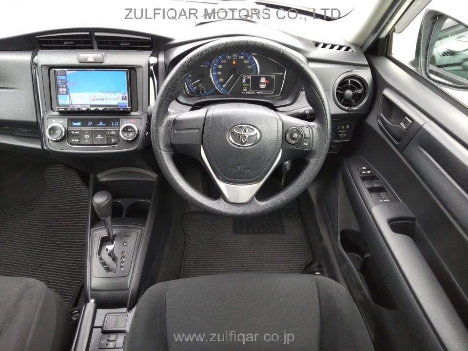 TOYOTA COROLLA AXIO 2018 Image 9