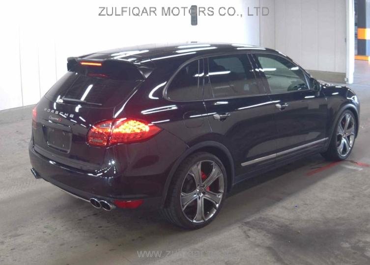 PORSCHE CAYENNE 2011 Image 4