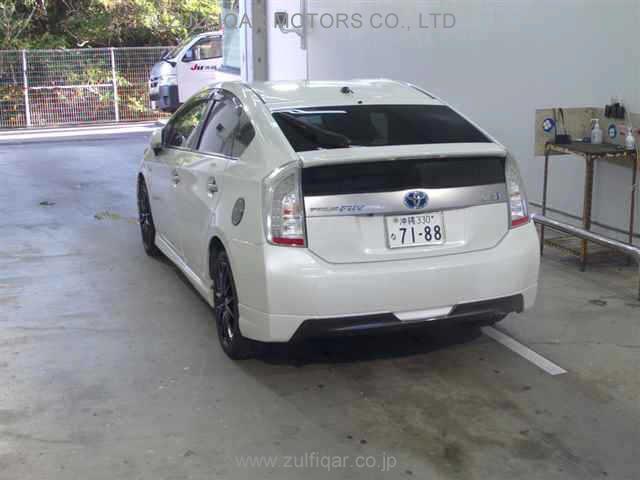 TOYOTA PRIUS PHV 2012 Image 2