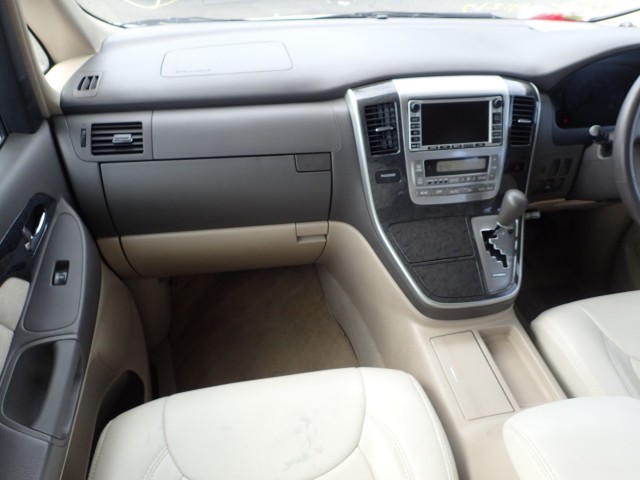 TOYOTA ALPHARD HYBRID 2006 Image 34