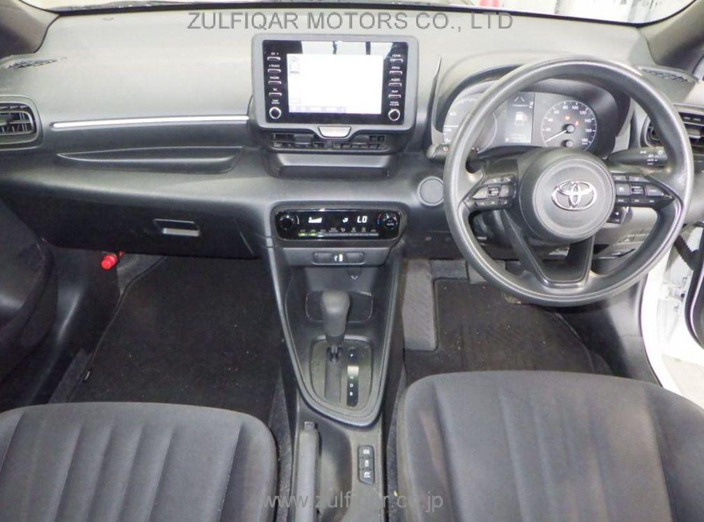 TOYOTA YARIS 2021 Image 3