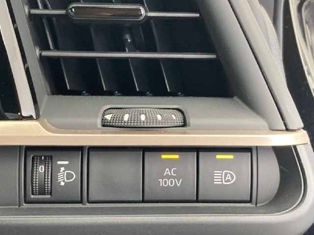 TOYOTA CROWN CROSSOVER 2022 Image 26