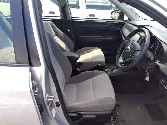 TOYOTA COROLLA AXIO 2015 Image 5