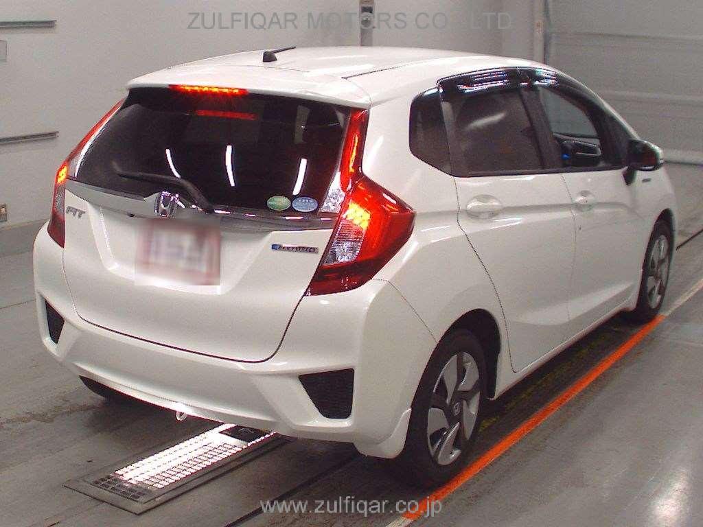 HONDA FIT HYBRID 2015 Image 2