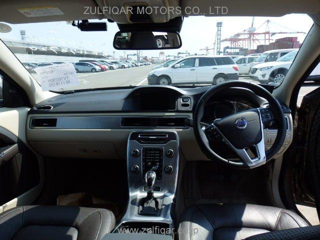 VOLVO XC70 2013 Image 12