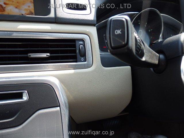 VOLVO XC70 2013 Image 23