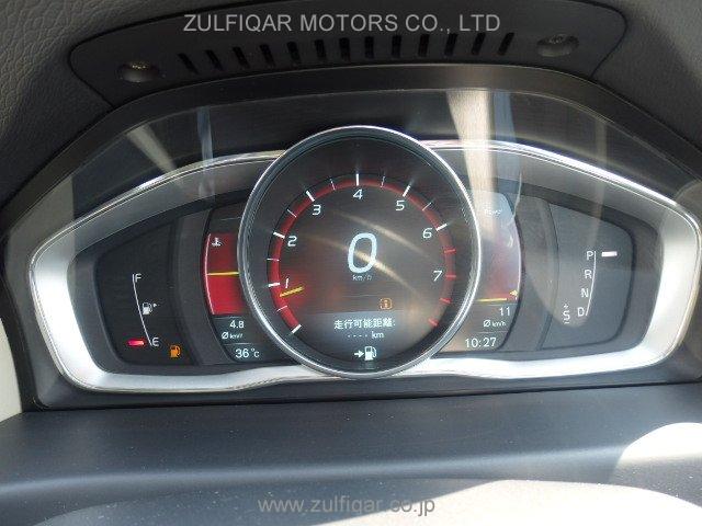 VOLVO XC70 2013 Image 24