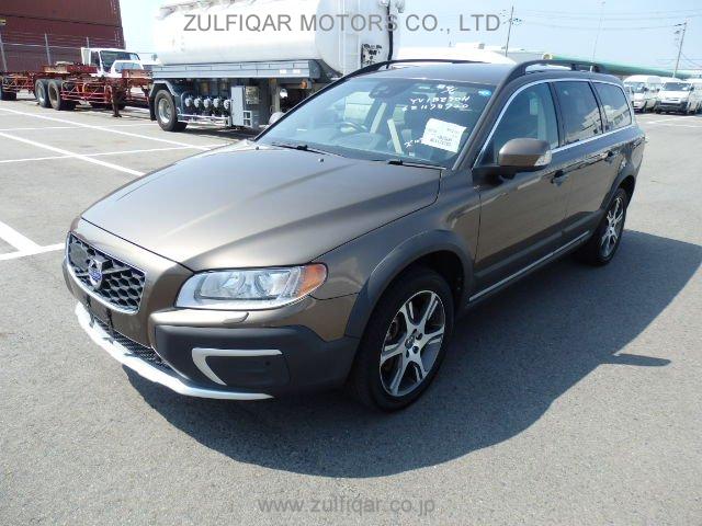 VOLVO XC70 2013 Image 9