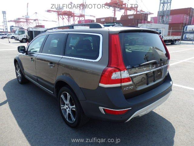 VOLVO XC70 2013 Image 10