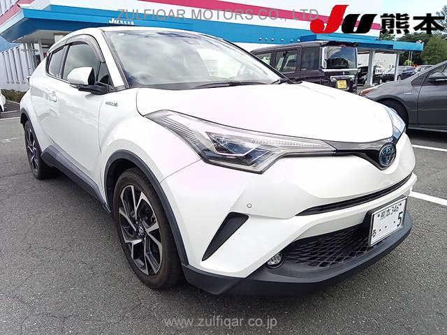 TOYOTA C-HR 2018 Image 1