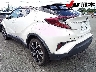 TOYOTA C-HR 2018 Image 2