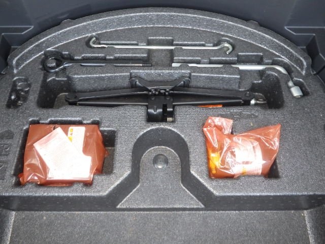 TOYOTA HARRIER 2021 Image 32