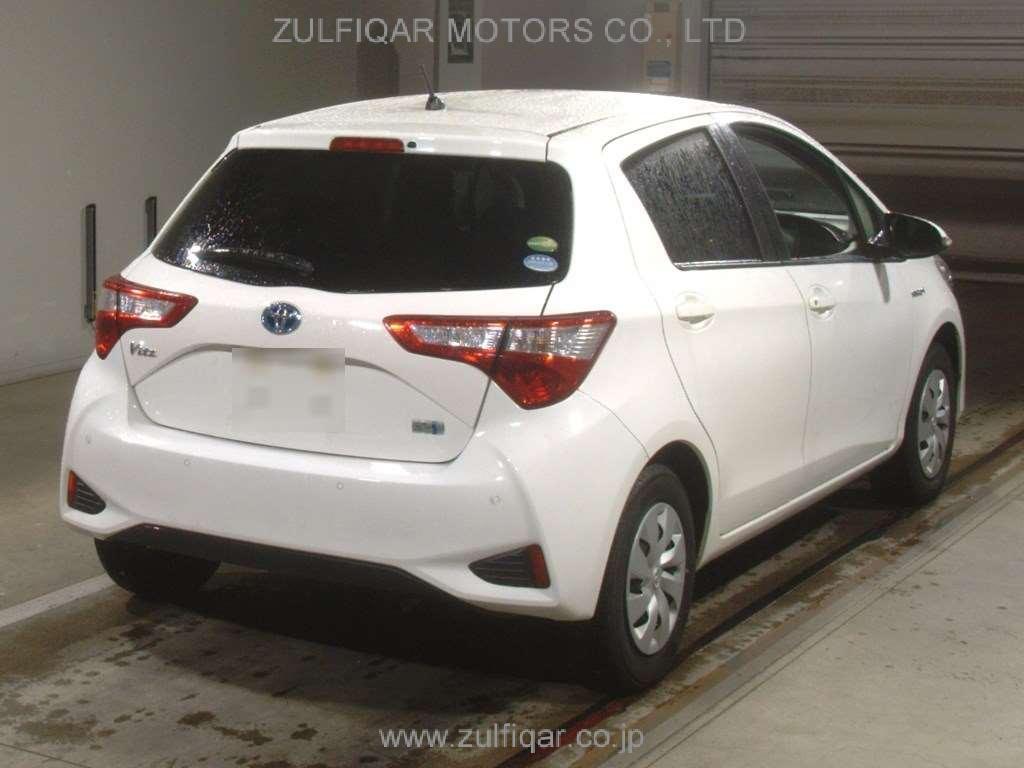 TOYOTA VITZ 2019 Image 2