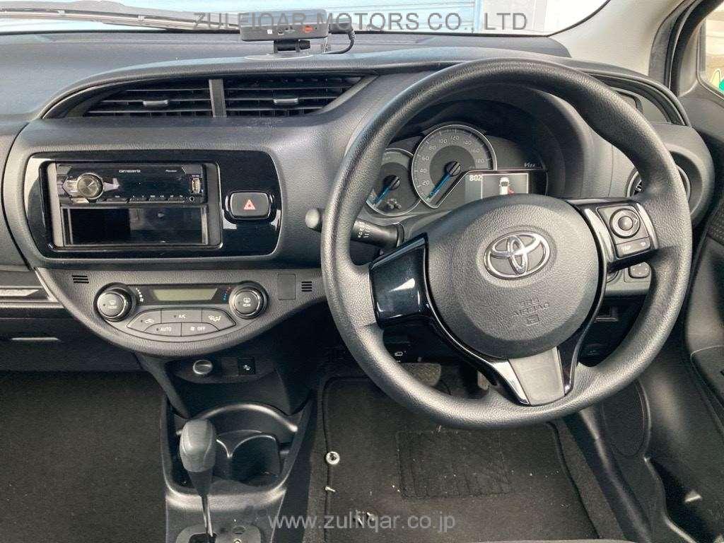 TOYOTA VITZ 2019 Image 6