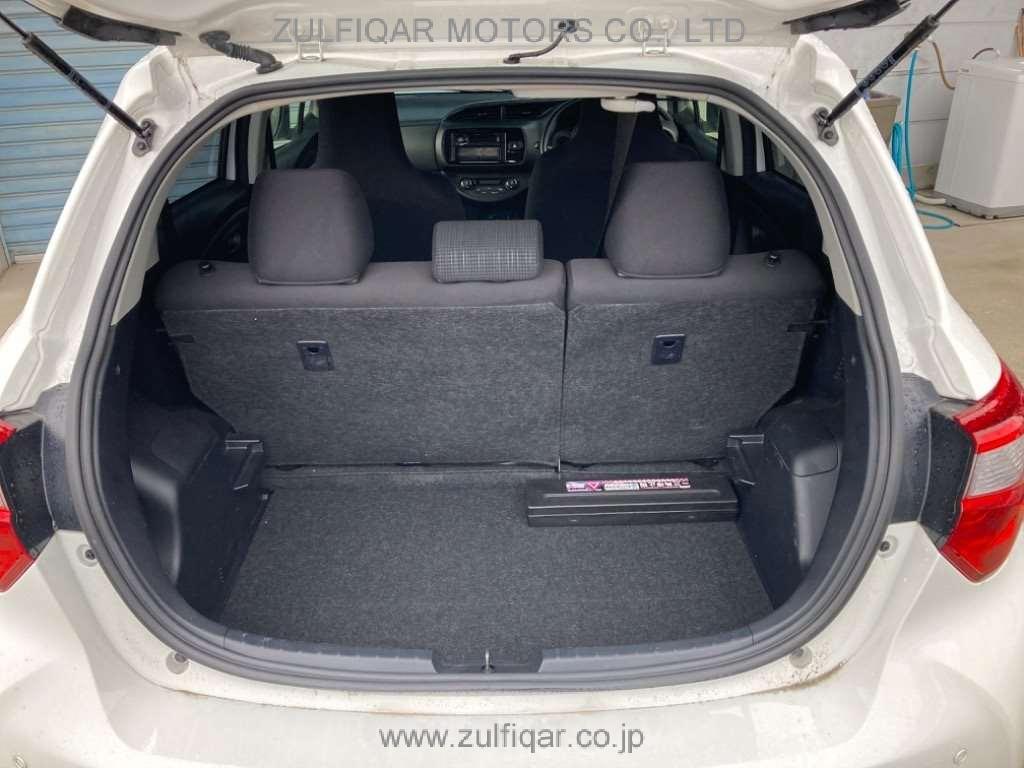 TOYOTA VITZ 2019 Image 8